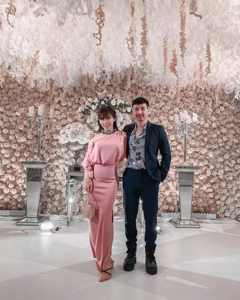 potret Cherly Cherrybelle pamer baby bump © 2021 brilio.net potret Cherly Cherrybelle pamer baby bump © 2021 brilio.net