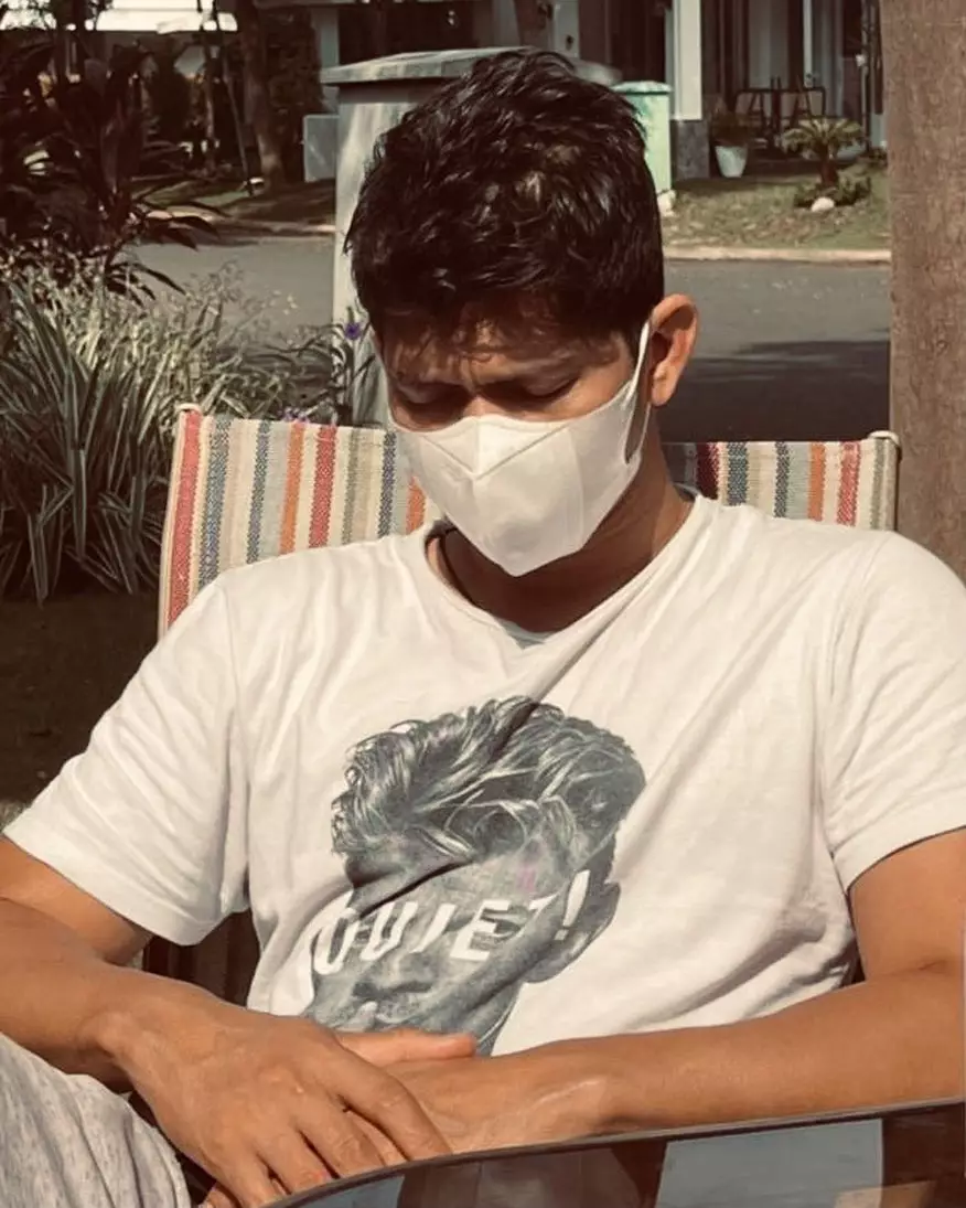 Iko Uwais terpapar Covid-19 © Instagram
