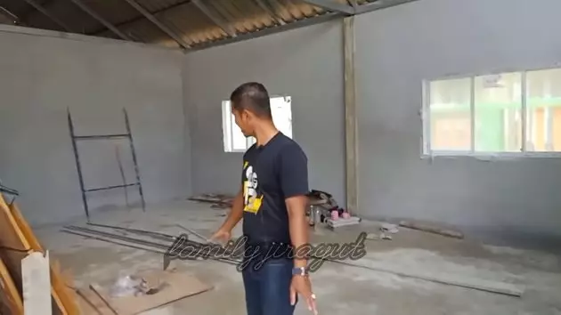 rumah Jirayut usai direnovasi © 2021 brilio.net YouTube