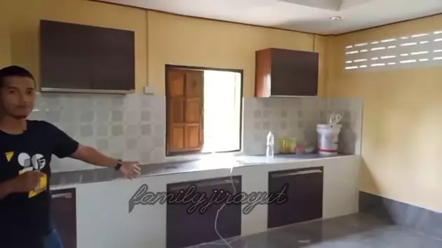 rumah Jirayut usai direnovasi © 2021 brilio.net YouTube