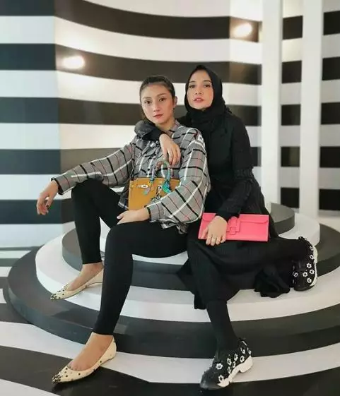 seleb hadiri acara Hermes © 2021 brilio.net