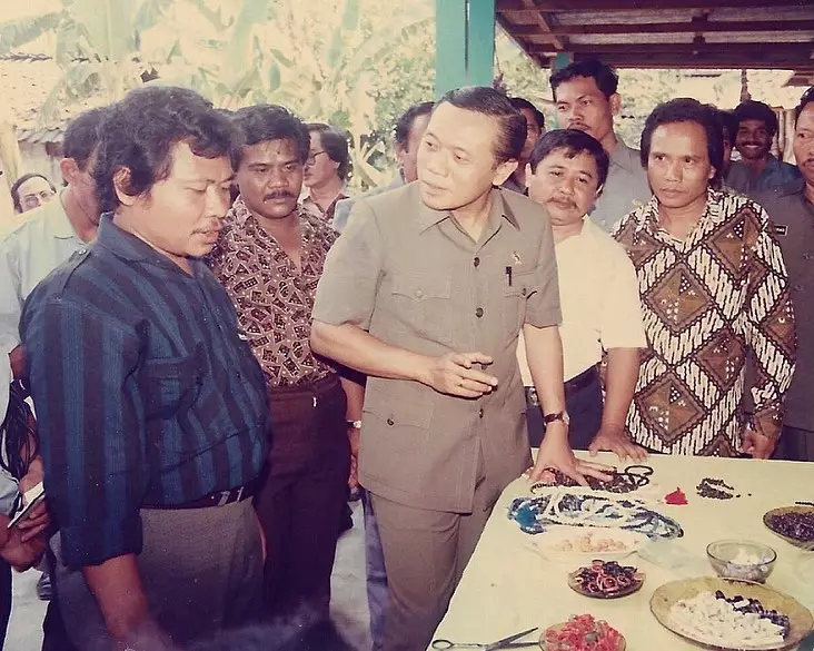 potret lawas Harmoko menteri penerangan © 2021 instagram.com