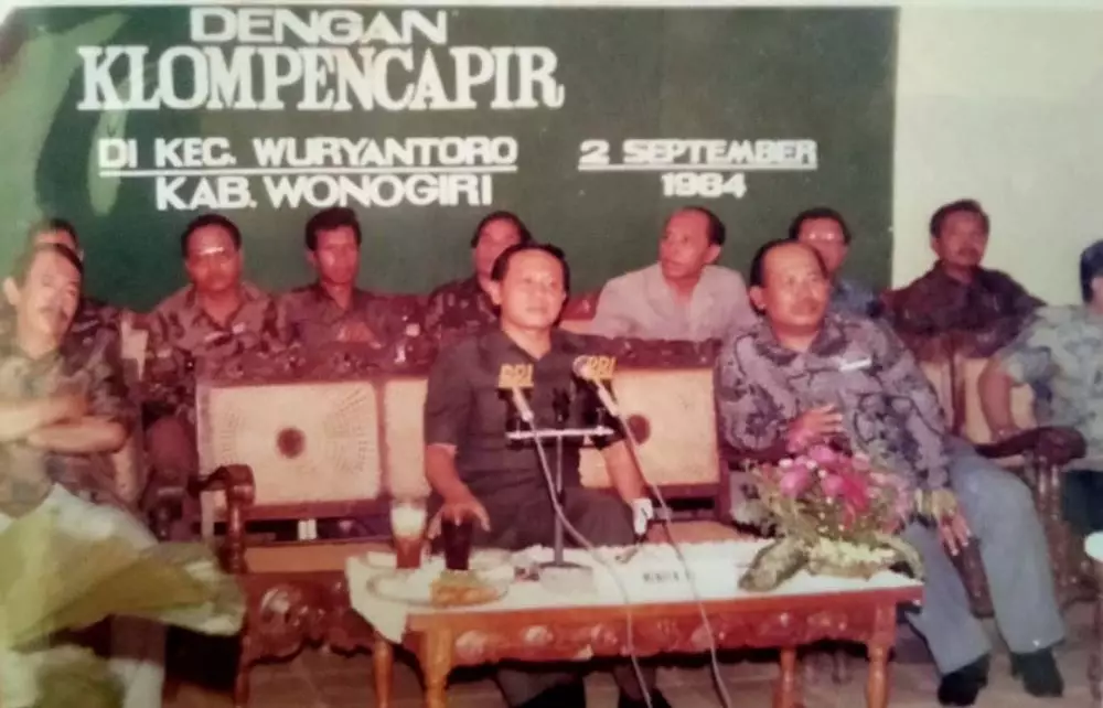 potret lawas Harmoko menteri penerangan © 2021 instagram.com