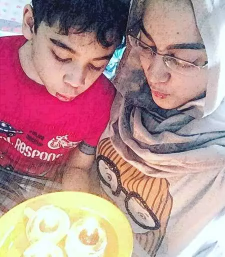 Potret kebersamaan Jane Shalimar dan putranya © Instagram/@janeshalimar_1