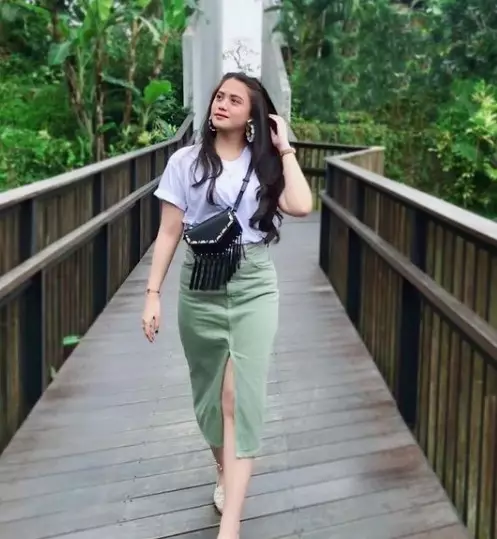 Potret Clarine Dieta Calon Istri Ifan Govinda © Instagram/@clarinedieta