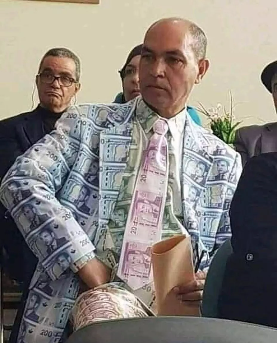 potret lucu baju pria © 2021 berbagai sumber potret lucu baju pria © 2021 berbagai sumber