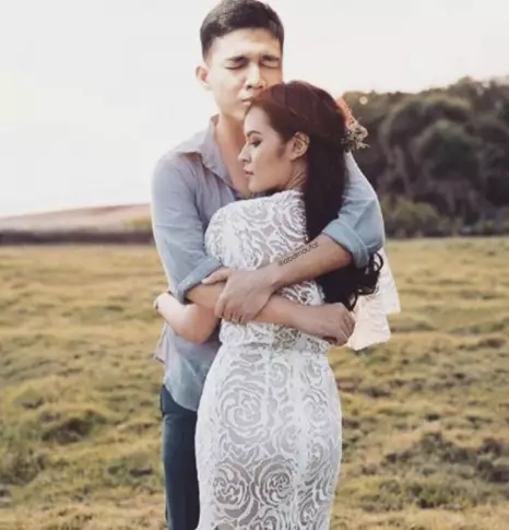 Editan foto pria hangout bareng Raisa © berbagai sumber