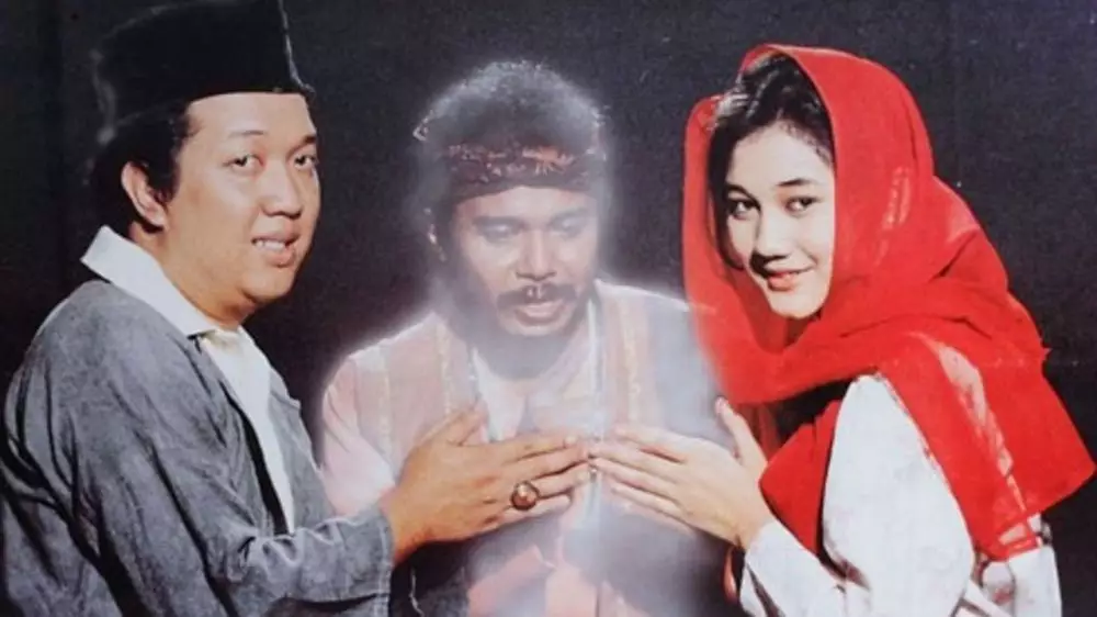 Potret nostalgia Nike Ardilla di berbagai film yang dibintangi Berbagai sumber Potret nostalgia Nike Ardilla di berbagai film yang dibintangi Berbagai sumber
