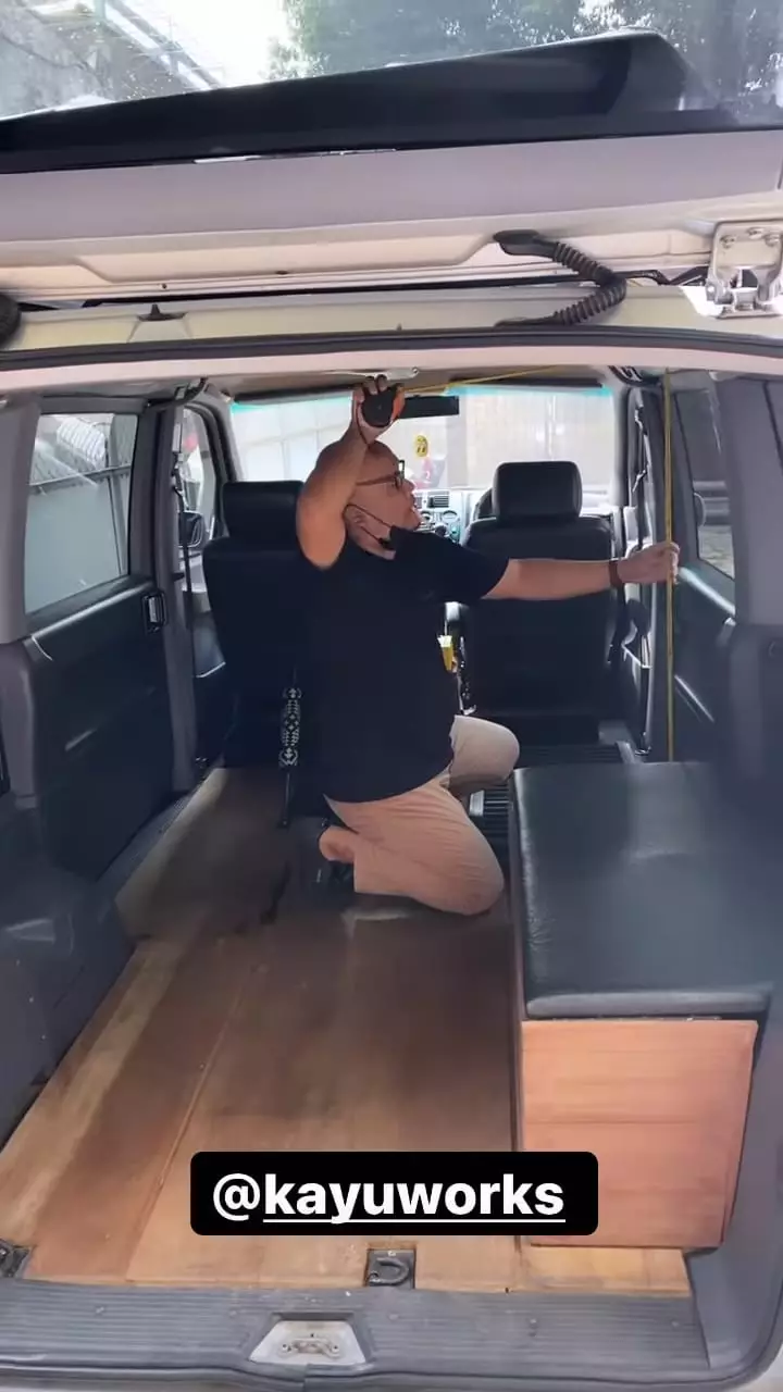 ananda omesh ubah mobil jadi ambulans darurat © instagram ananda omesh ubah mobil jadi ambulans darurat © instagram