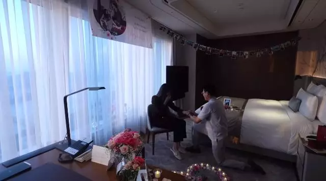 momen jang hansol lamar kekasih © berbagai sumber momen jang hansol lamar kekasih © berbagai sumber