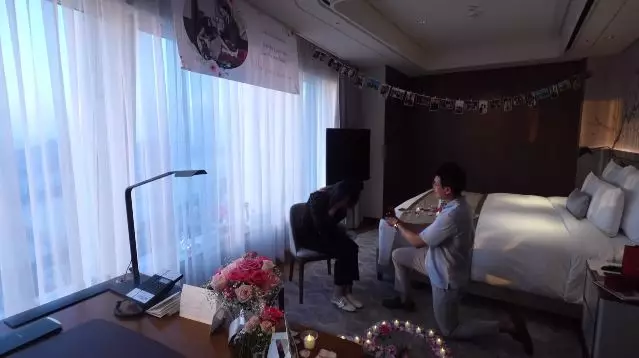 momen jang hansol lamar kekasih © berbagai sumber momen jang hansol lamar kekasih © berbagai sumber