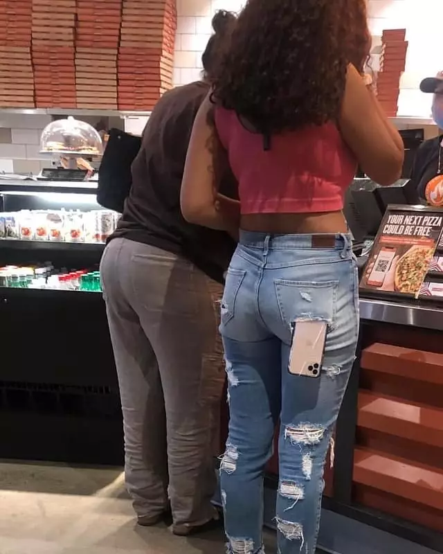 momen lucu orang di tempat makan © 2021 instagram.com