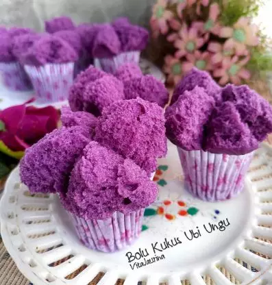 kue bolu kukus dan panggang © berbagai sumber