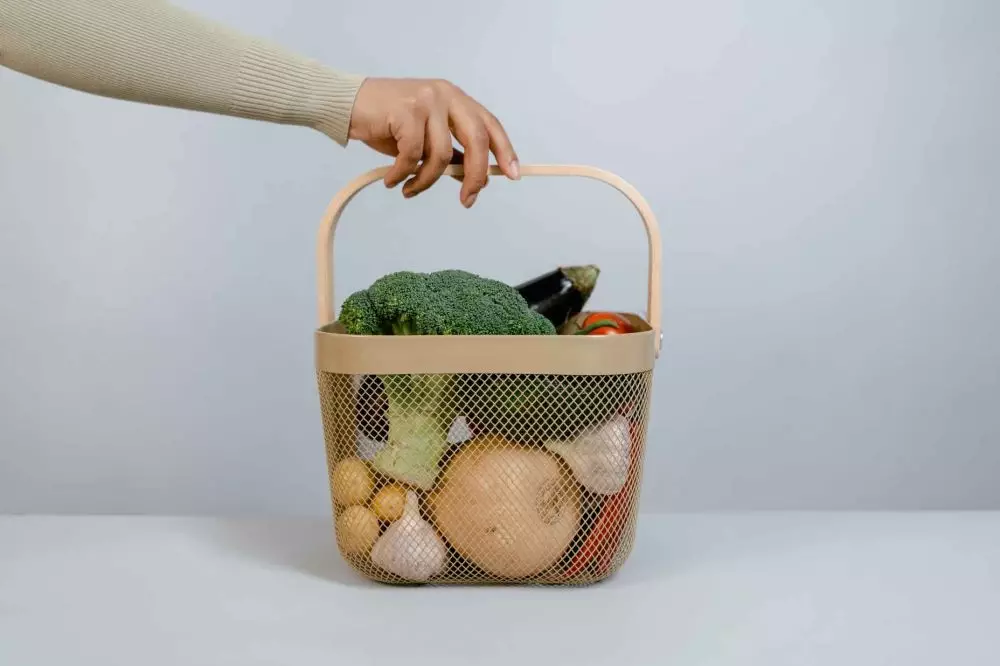 Penyebab perut buncit © 2021 brilio.net Penyebab perut buncit © 2021 brilio.net