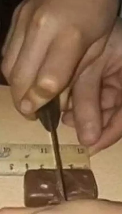 cara lucu bagi makanan ngeselin © 2021 instagram.com