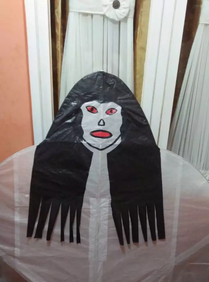 bentuk nyeleneh layang-layang © 2021 berbagai sumber