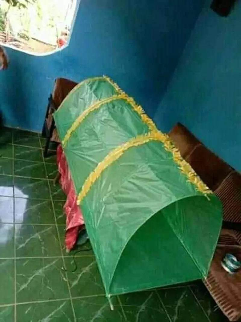 bentuk nyeleneh layang-layang © 2021 berbagai sumber