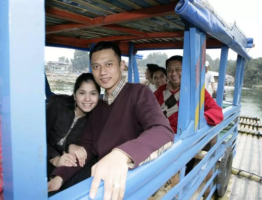 Annisa dan AHY sejak pacaran © Instagram