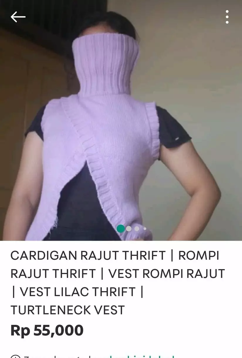 Barang dagangan nggak jelas © berbagai sumber