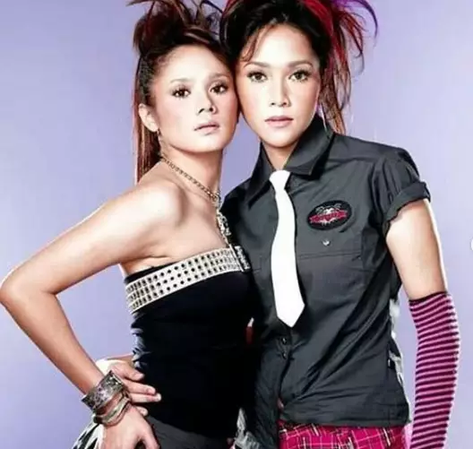 Gaya busana ikonik Maia Estianty © 2021 brilio.net