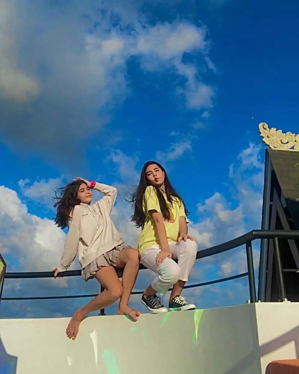 kebersamaan Lea Ciarachel dan kakak © 2021 brilio.net kebersamaan Lea Ciarachel dan kakak © 2021 brilio.net