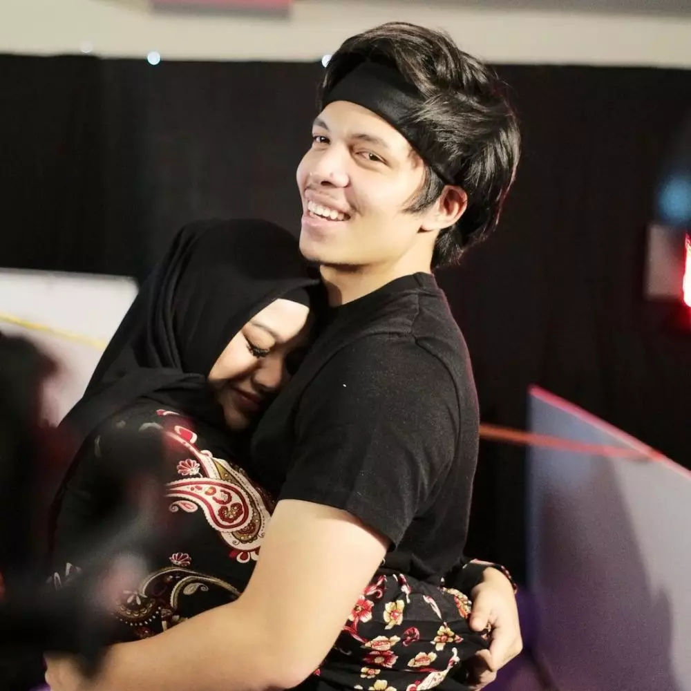 kado ultah mobil Aurel © 2021 berbagai sumber kado ultah mobil Aurel © 2021 berbagai sumber