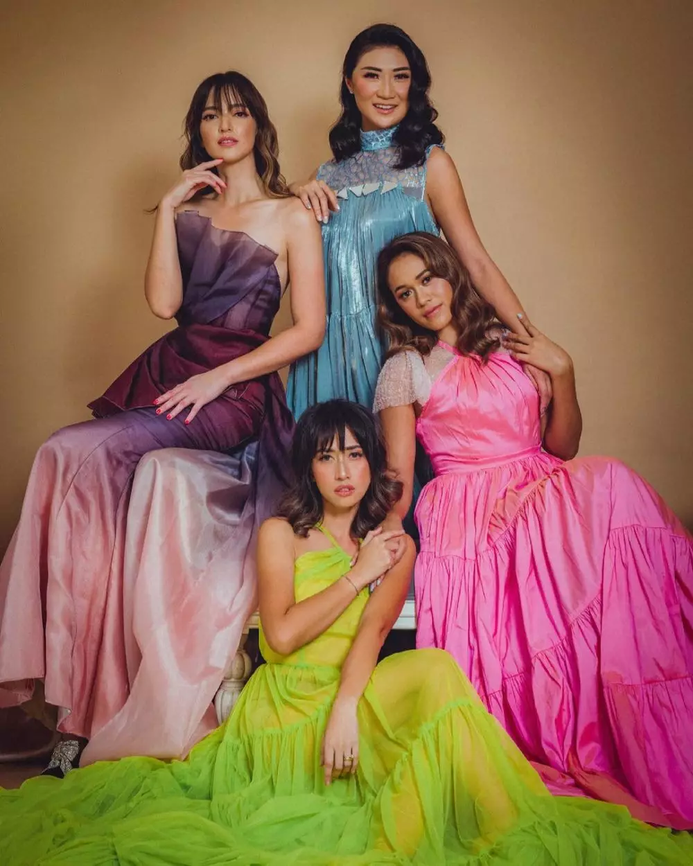 potret kedekatan nia ramadhani dan kakak ipar © instagram potret kedekatan nia ramadhani dan kakak ipar © instagram