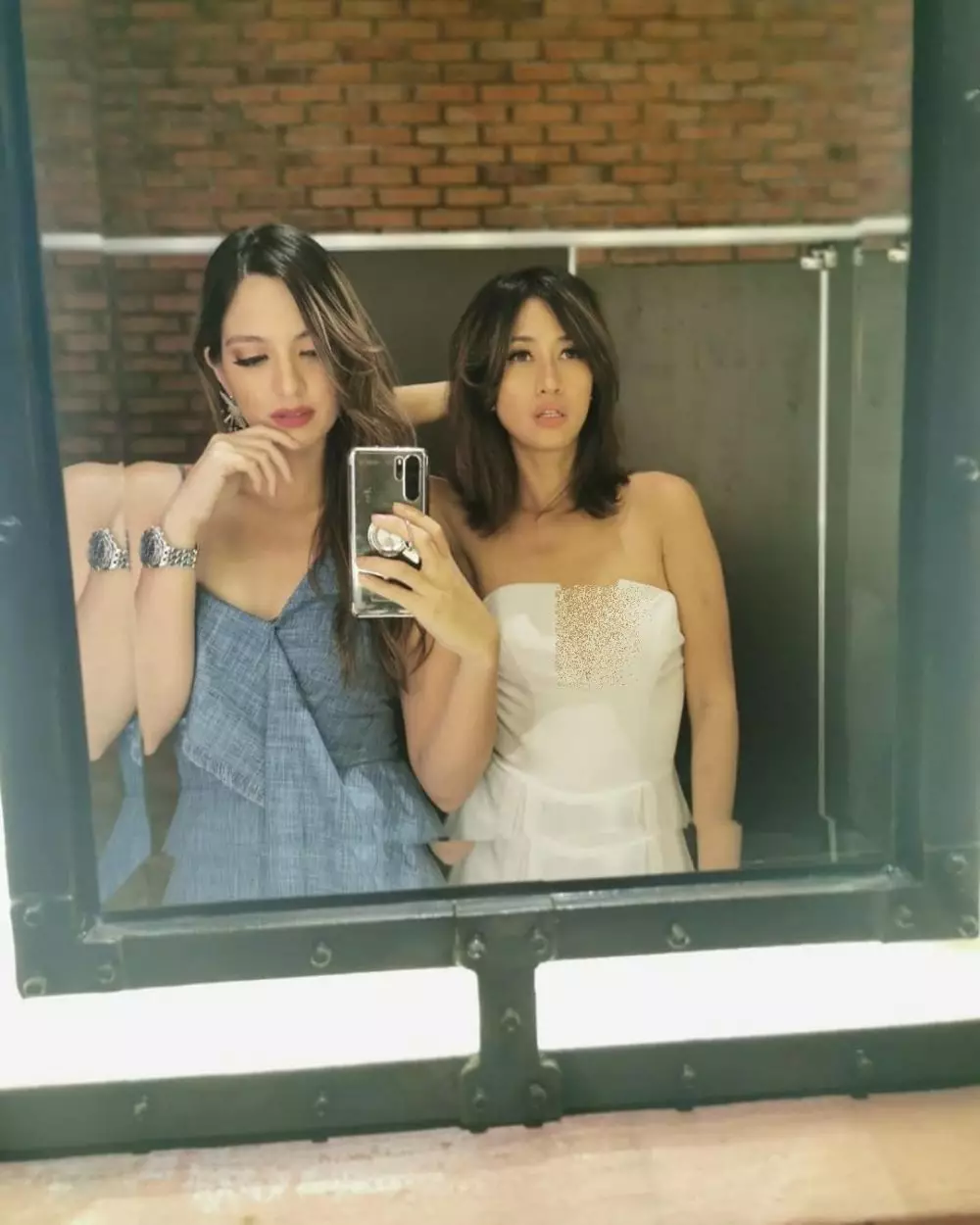 potret kedekatan nia ramadhani dan kakak ipar © instagram potret kedekatan nia ramadhani dan kakak ipar © instagram