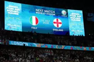 Kolom Euro 2020: Emulasi Italia vs Evolusi Inggris