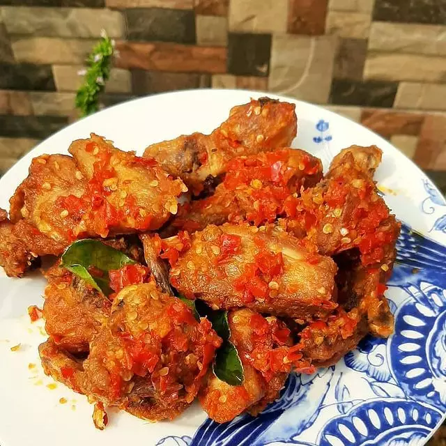 Resep ayam goreng pedas ala rumahan © Instagram Resep ayam goreng pedas ala rumahan © Instagram