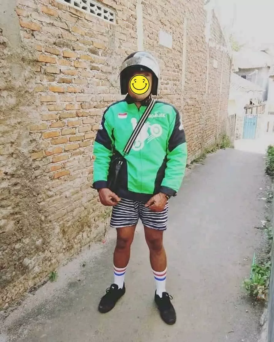Outfit lucu driver ojek online © berbagai sumber Outfit lucu driver ojek online © berbagai sumber