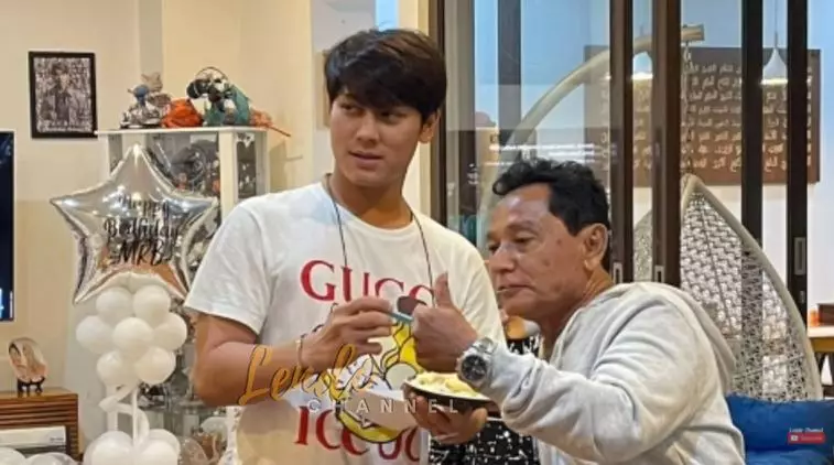 ultah Billar ke-26 © 2021 brilio.net ultah Billar ke-26 © 2021 brilio.net