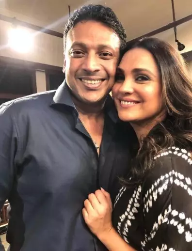 Potret mantan ratu kecantikan India bareng pasangan dari berbagai sumber