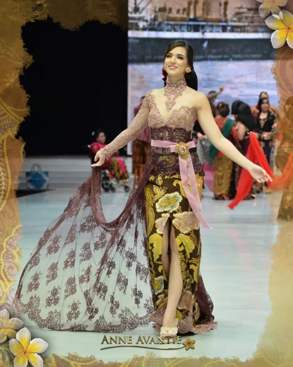 Nia Ramadhani pakai kebaya Anne Avantie © Instagram