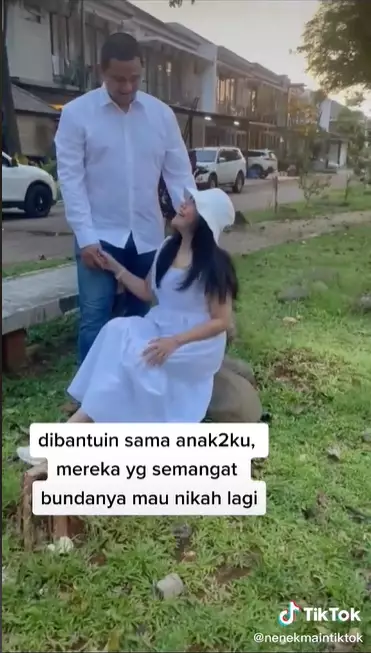 foto: TikTok/@nenekmaintiktok © 2021 brilio.net