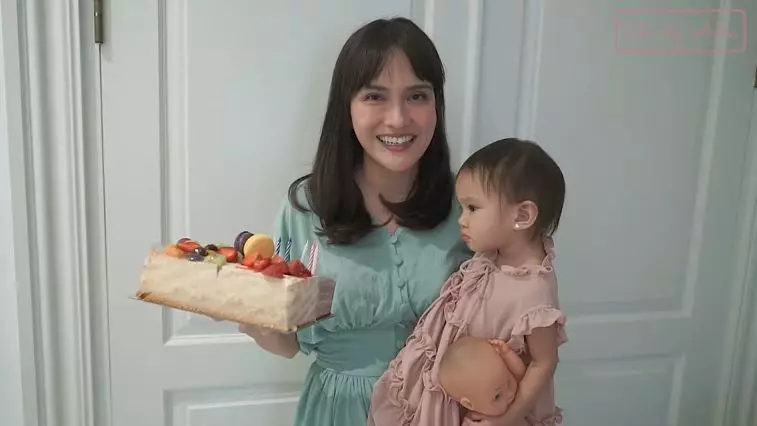 Shandy Aulia ultah babysitter © YouTube