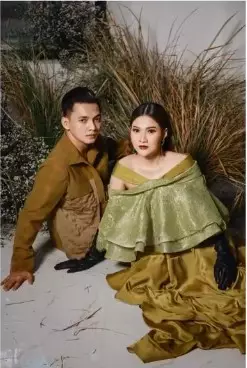 Potret maternity shoot Nella Kharisma dan suami Instagram/@faralljibrill Potret maternity shoot Nella Kharisma dan suami Instagram/@faralljibrill