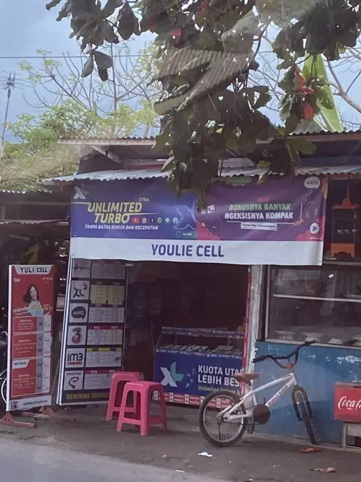 pelesetan nama orang di spanduk © 2021 twitter.com pelesetan nama orang di spanduk © 2021 twitter.com