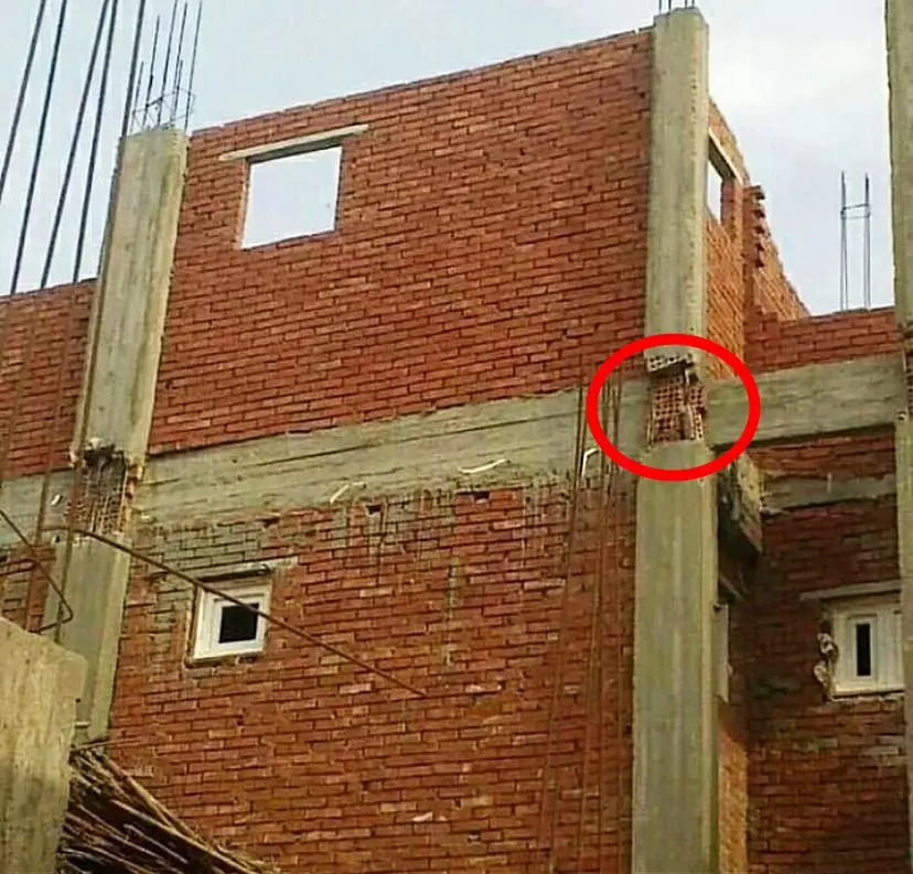 benda terpasang di rumah absurd © 2021 instagram.com benda terpasang di rumah absurd © 2021 instagram.com