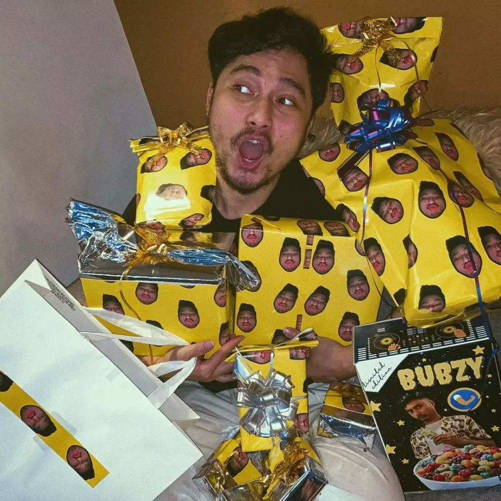 Fakta Bintang Elian Sinay © 2021 brilio.net