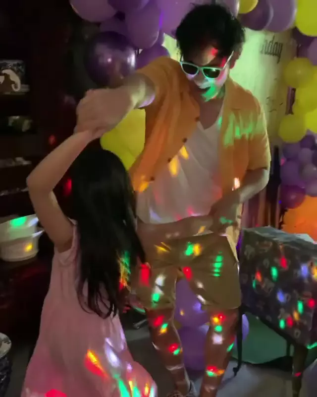 Momen Vino G Bastian rayakan ulang tahun anak Instagram/@vinogbastian__ Momen Vino G Bastian rayakan ulang tahun anak Instagram/@vinogbastian__