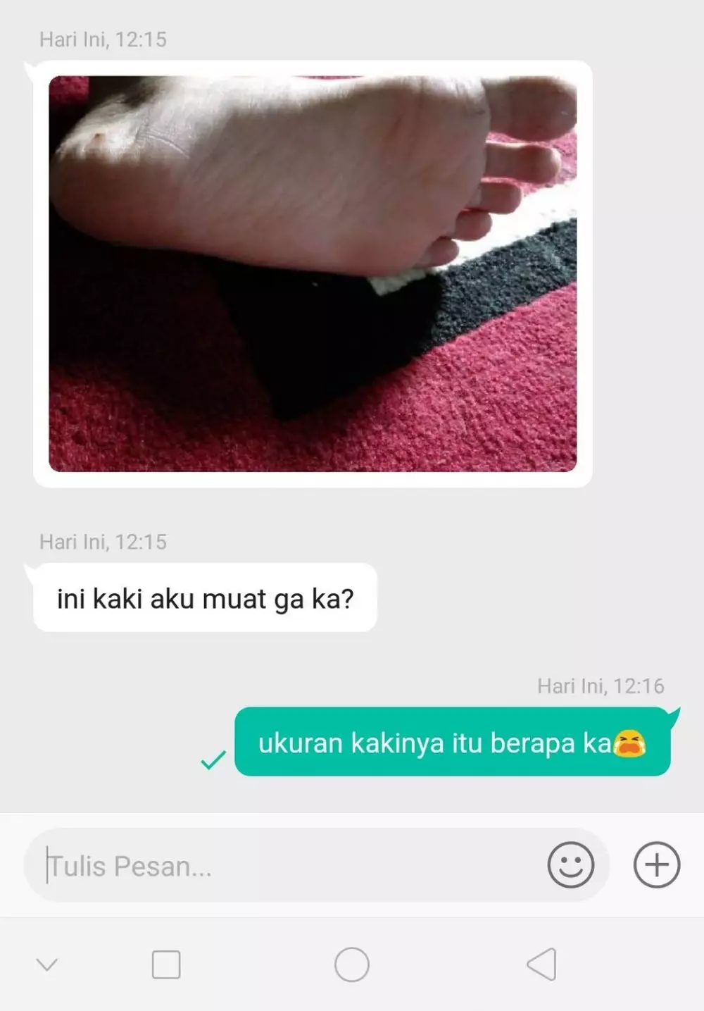Chat bertanya ke penjual © Twitter