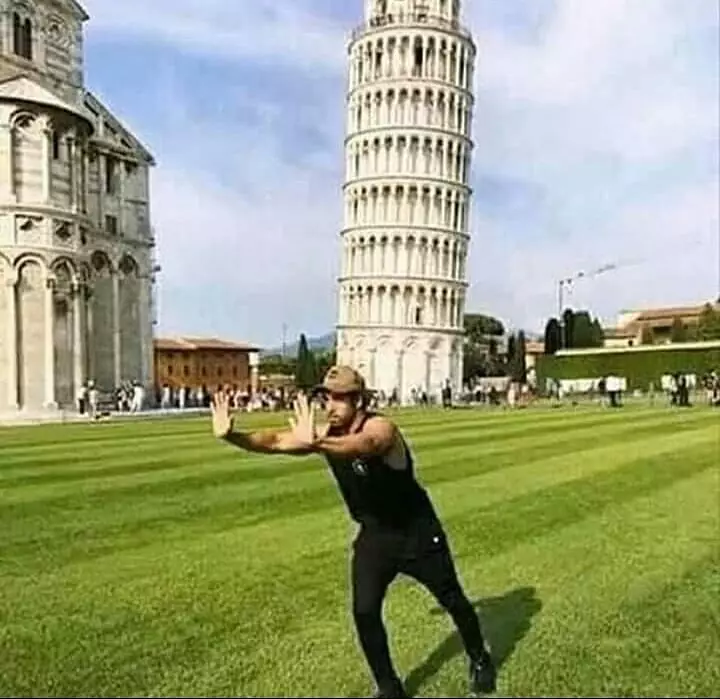 momen lucu foto bareng © 2021 Instagram