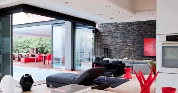 Penampakan rumah Lionel Messi di Barcelona © 2021 brilio.net