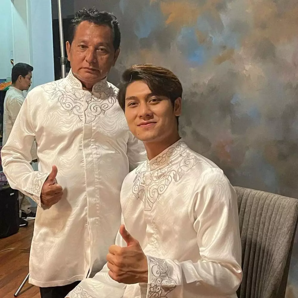 masa muda Daniel Eddy ayah Rizky Billar © 2021 brilio.net Instagram masa muda Daniel Eddy ayah Rizky Billar © 2021 brilio.net Instagram