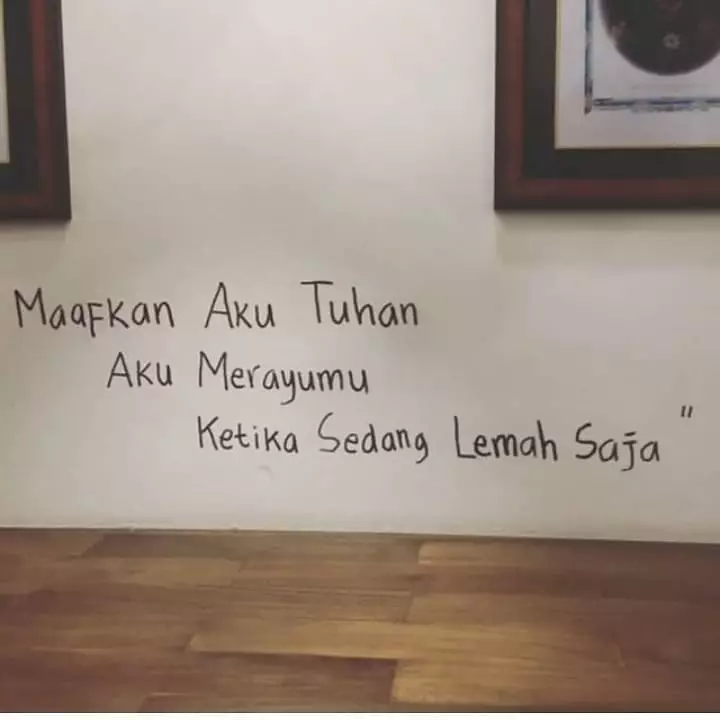 tulisan ngenes di tembok © 2021 berbagai sumber tulisan ngenes di tembok © 2021 berbagai sumber