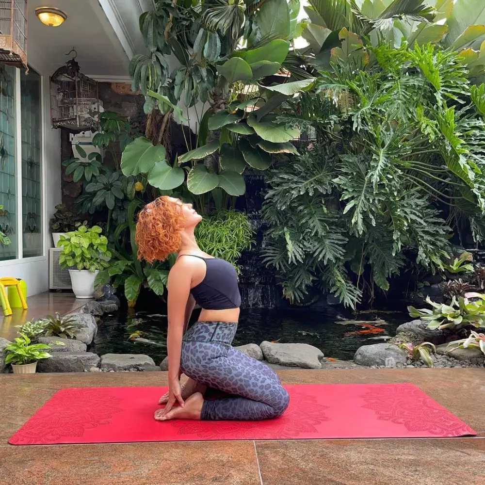 Potret seleb cantik usia 40-a saat olahraga Instagram