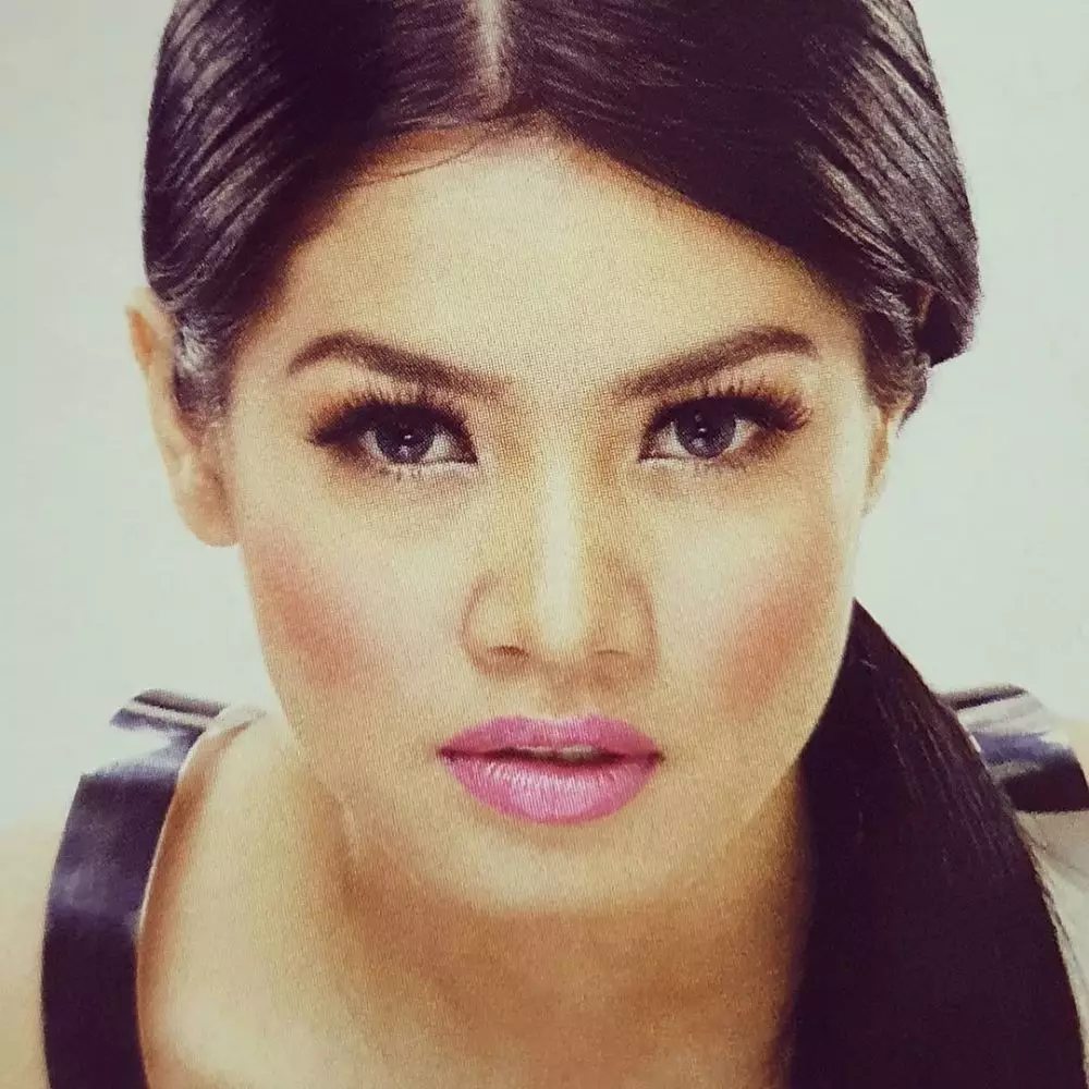 potret lawas titi kamal model majalah © berbagai sumber