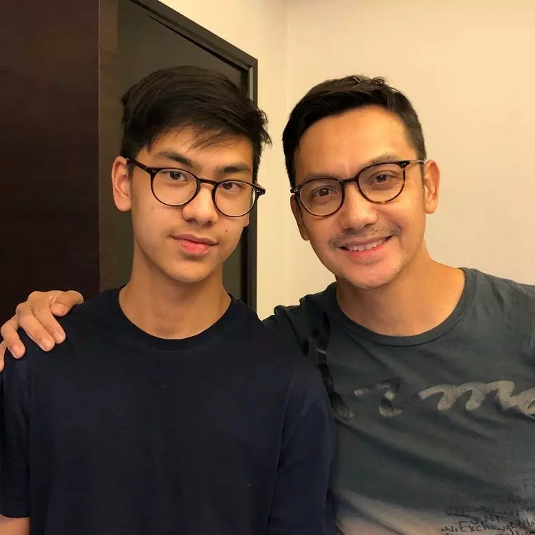 pesona putra aktor 90an © Instagram