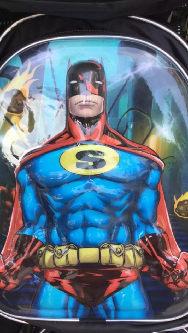 desain absurd tas anak © 2021 berbagai sumber